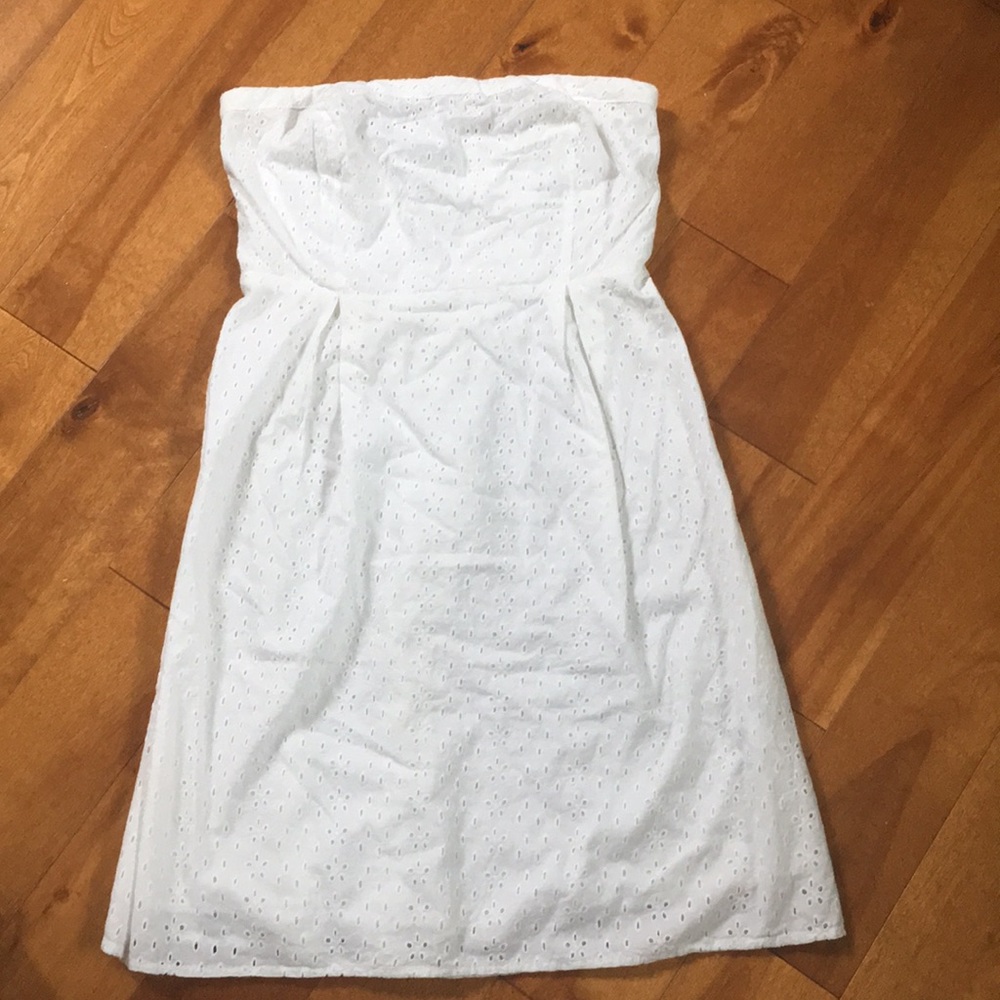 Old Navy eyelet dress